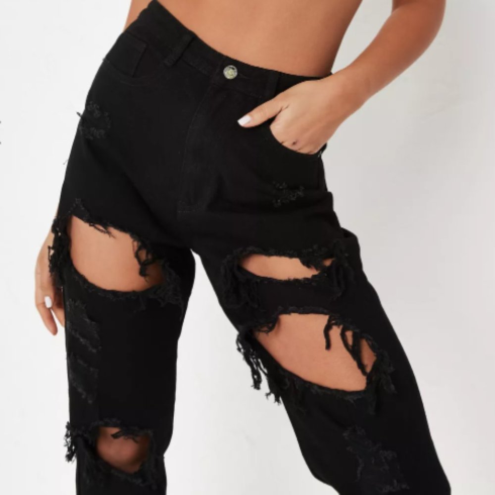 Missguided Riot High Rise Ripped Jeans - Picture 2 of 5